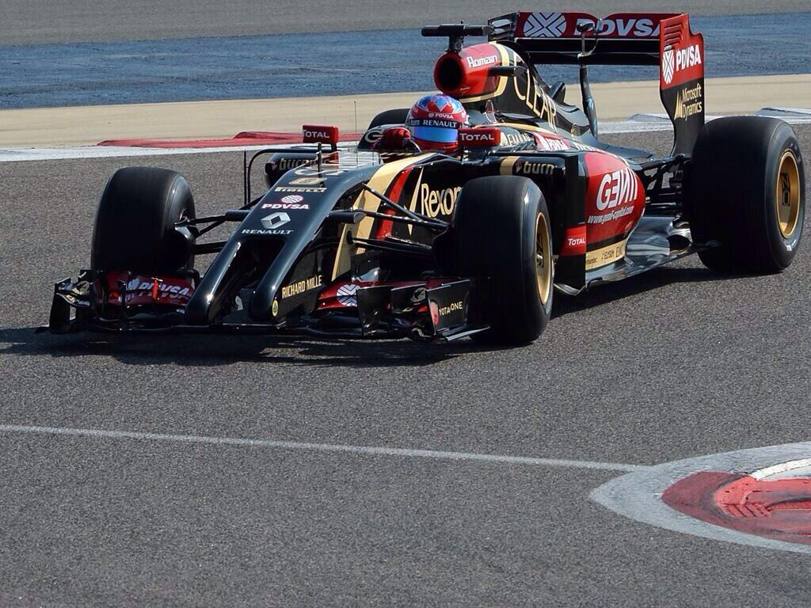 Una delle pi attese  la Lotus: ecco la E22 guidata da Grosjean